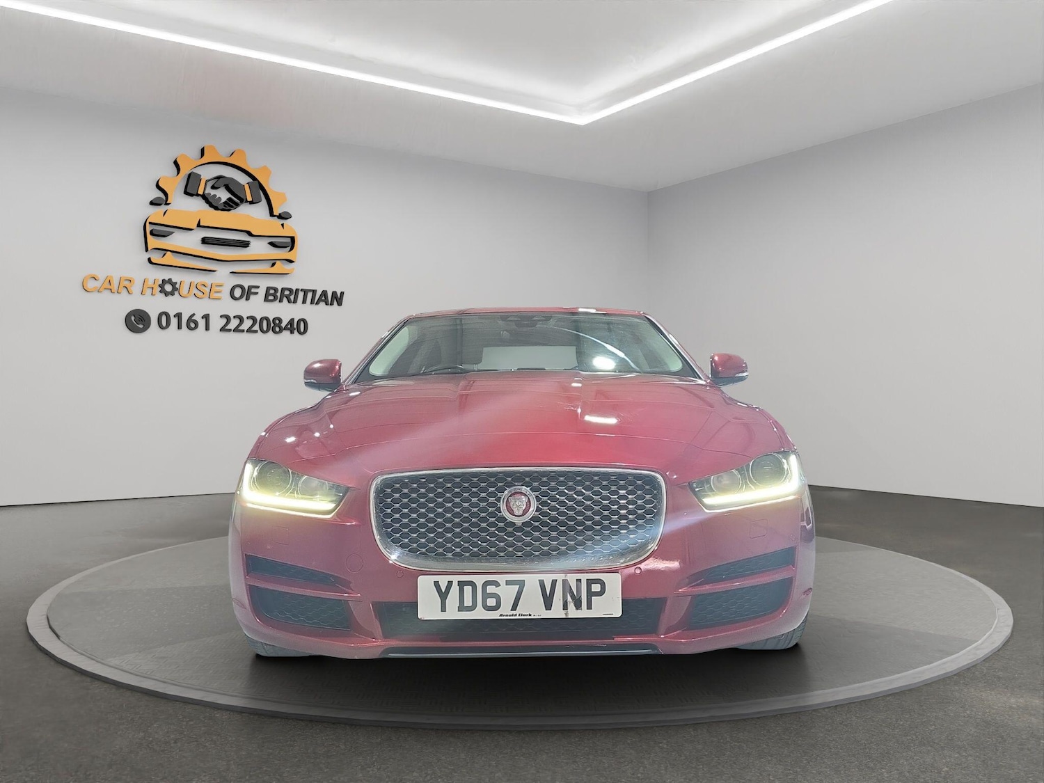 Used Jaguar XE for sale - 77468949: Photo 3