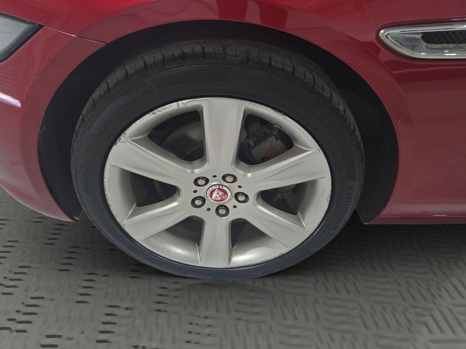 Used Jaguar XE for sale - 77468949: Photo 33