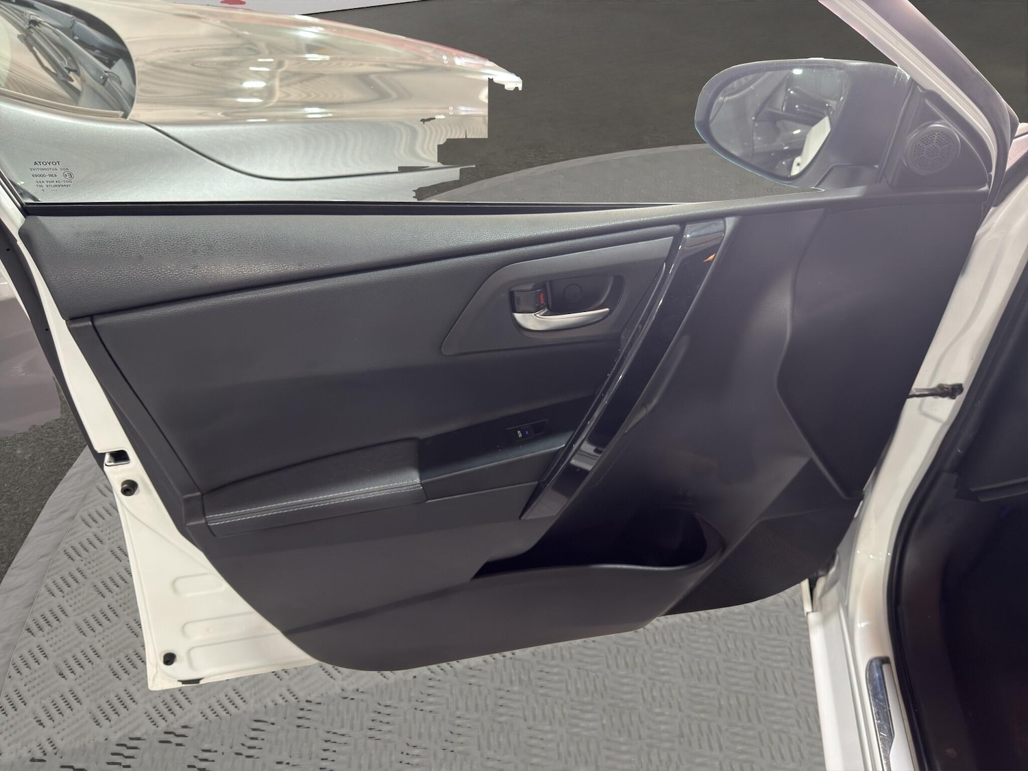 Used Toyota Auris 2017 for sale - 78185804: Photo 23