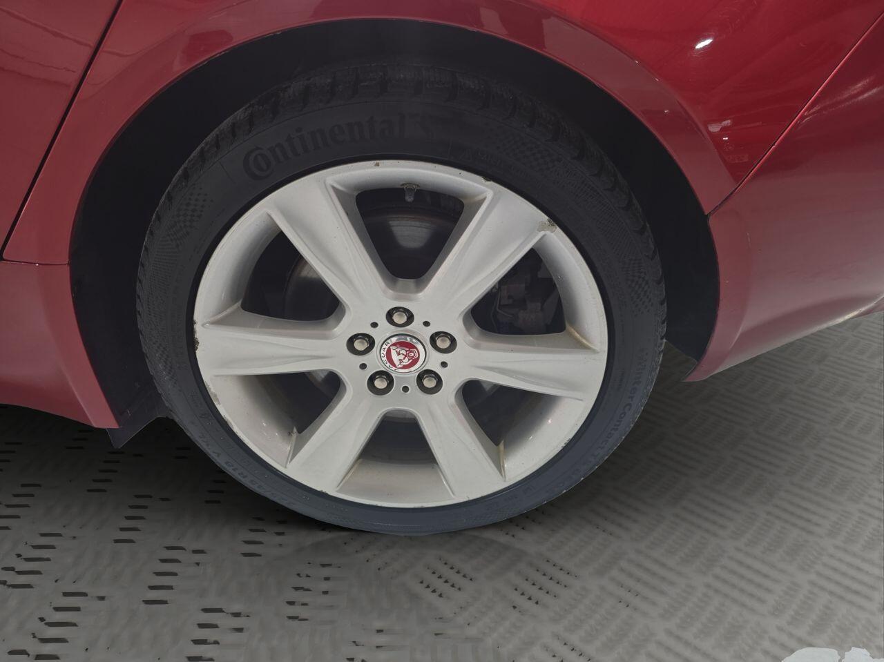 Used Jaguar XE 2017 for sale - 76988350: Photo 29