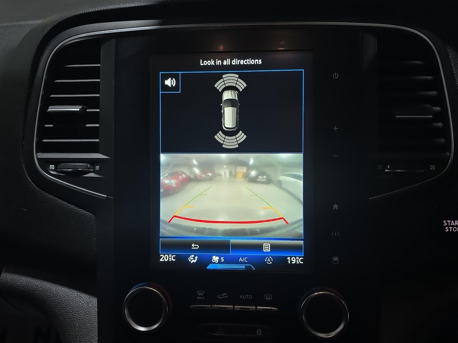 Used Renault Megane 2017 for sale - 76991773: Photo 22