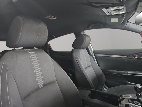 Used Honda Civic 2018 for sale - 74441303: Photo 12