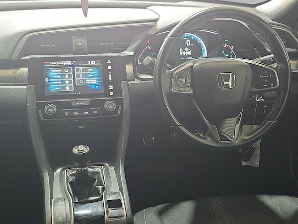 Used Honda Civic 2018 for sale - 74441303: Photo 15