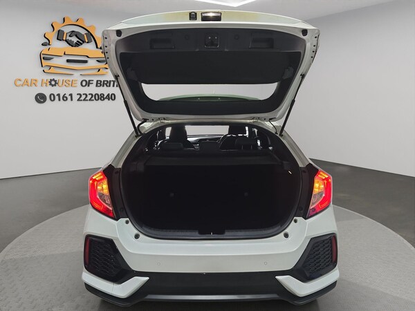Used Honda Civic 2018 for sale - 74441303: Photo 33