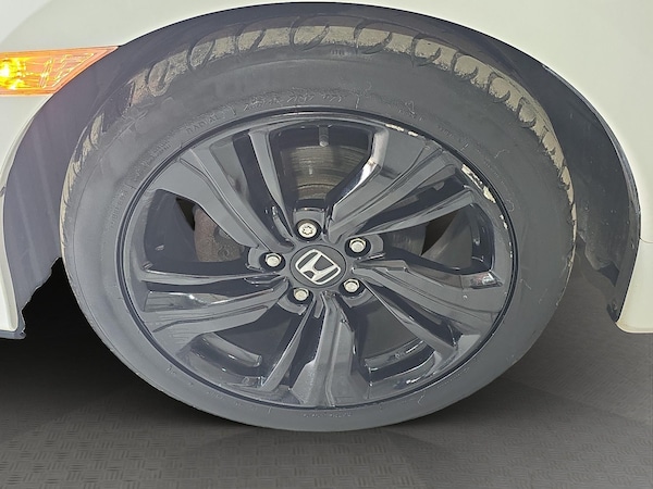 Used Honda Civic 2018 for sale - 74441303: Photo 36
