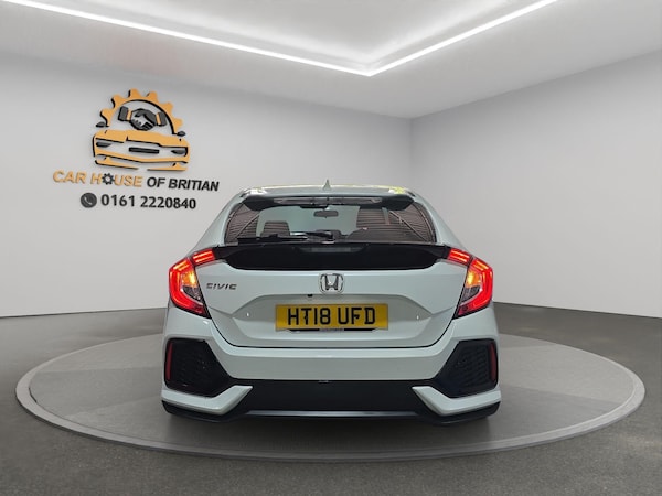 Used Honda Civic 2018 for sale - 74441303: Photo 6