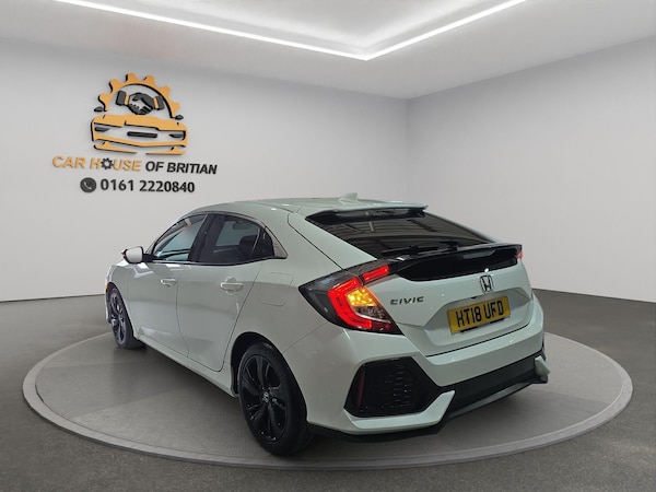 Used Honda Civic 2018 for sale - 74441303: Photo 7