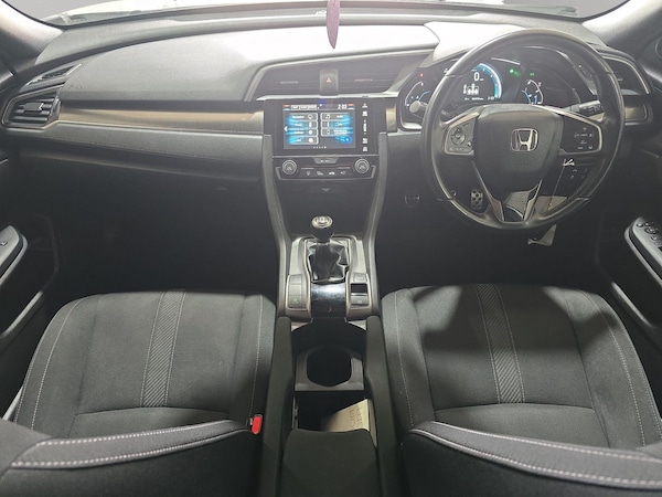 Used Honda Civic 2018 for sale - 74441303: Photo 9