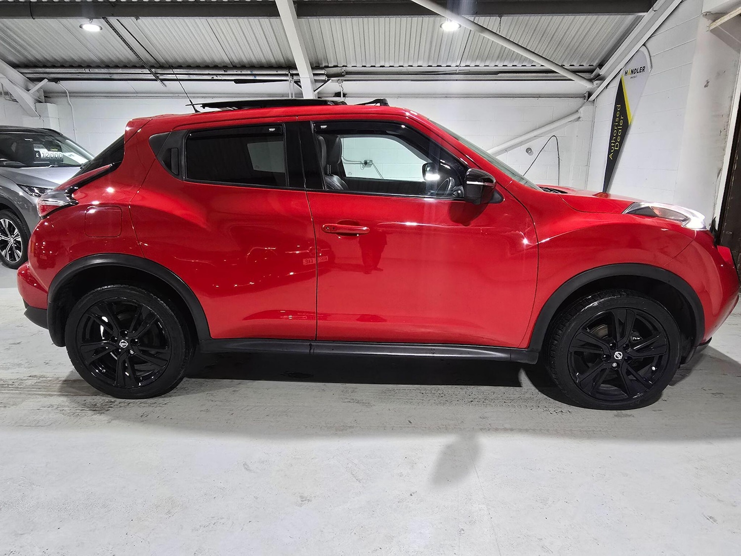 Used Nissan Juke 2015 for sale - 77314968: Photo 9