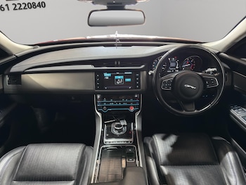 Used Jaguar XF 2016 for sale - 77824909: Photo