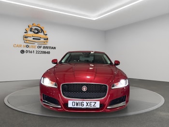 Used Jaguar XF 2016 for sale - 77824909: Photo