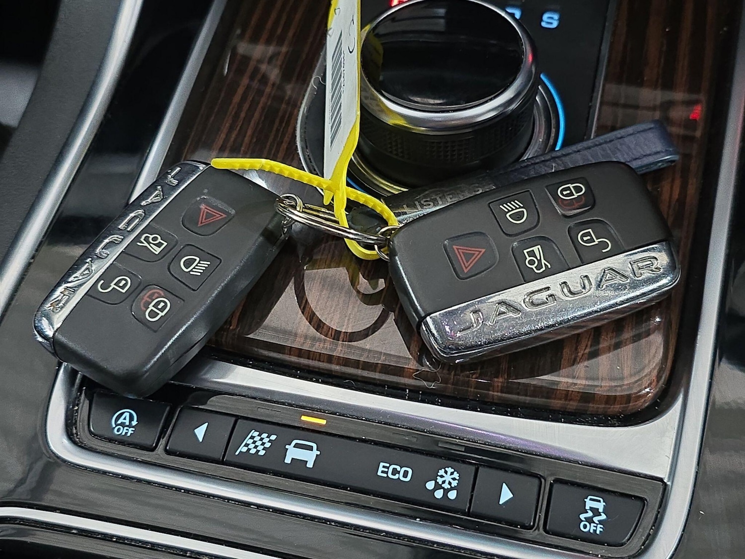 Used Jaguar XF 2018 for sale - 76988501: Photo 22