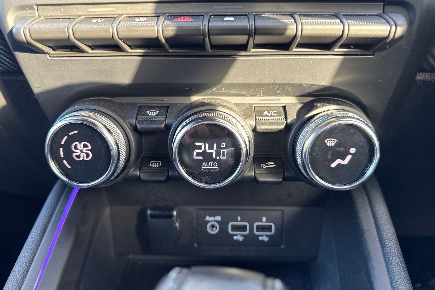 Used Renault Clio 2023 for sale - 76796408: Photo 15