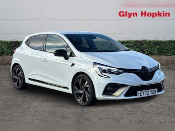 Used Renault Clio 2023 for sale - 76796408: Photo