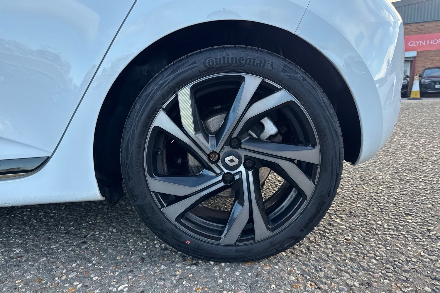 Used Renault Clio 2023 for sale - 76796408: Photo 26