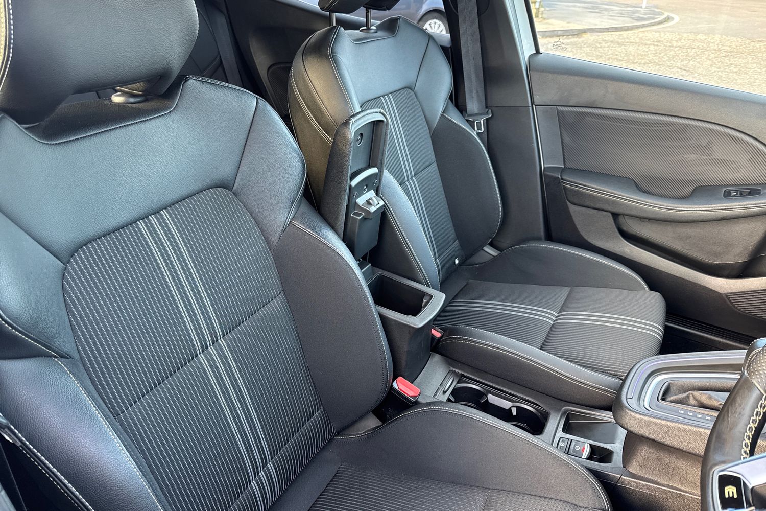 Used Renault Clio 2023 for sale - 76796408: Photo 28