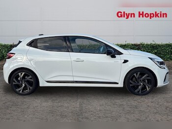 Used Renault Clio 2023 for sale - 76796408: Photo