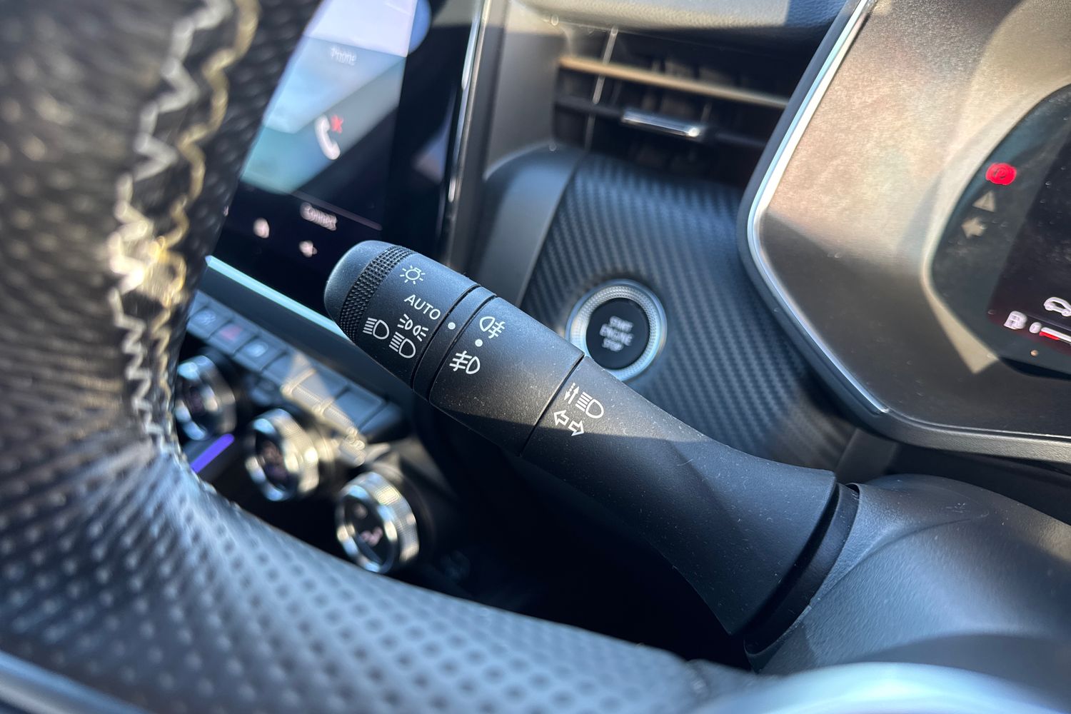 Used Renault Clio 2023 for sale - 76796408: Photo 39