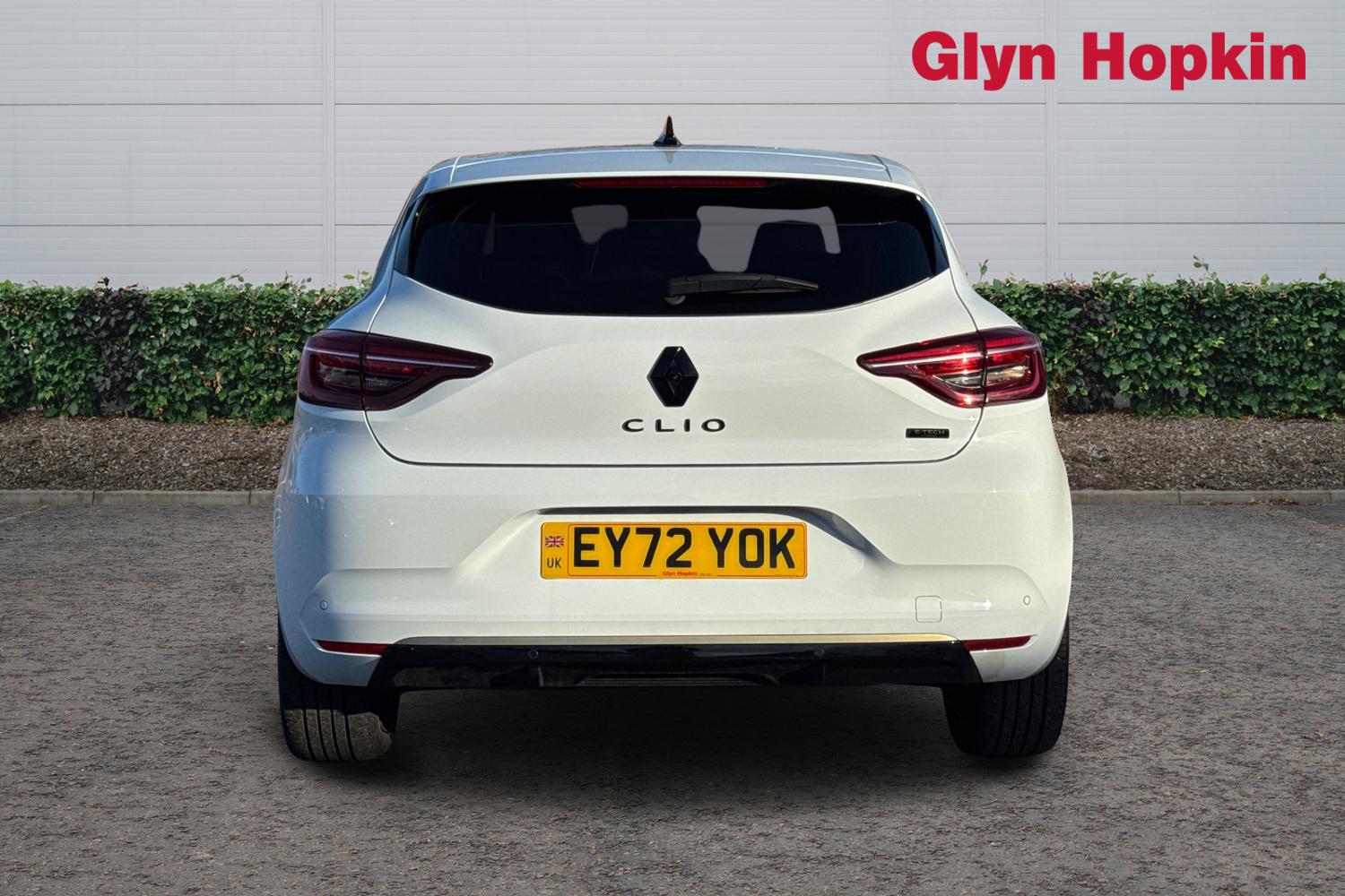 Used Renault Clio 2023 for sale - 76796408: Photo 4