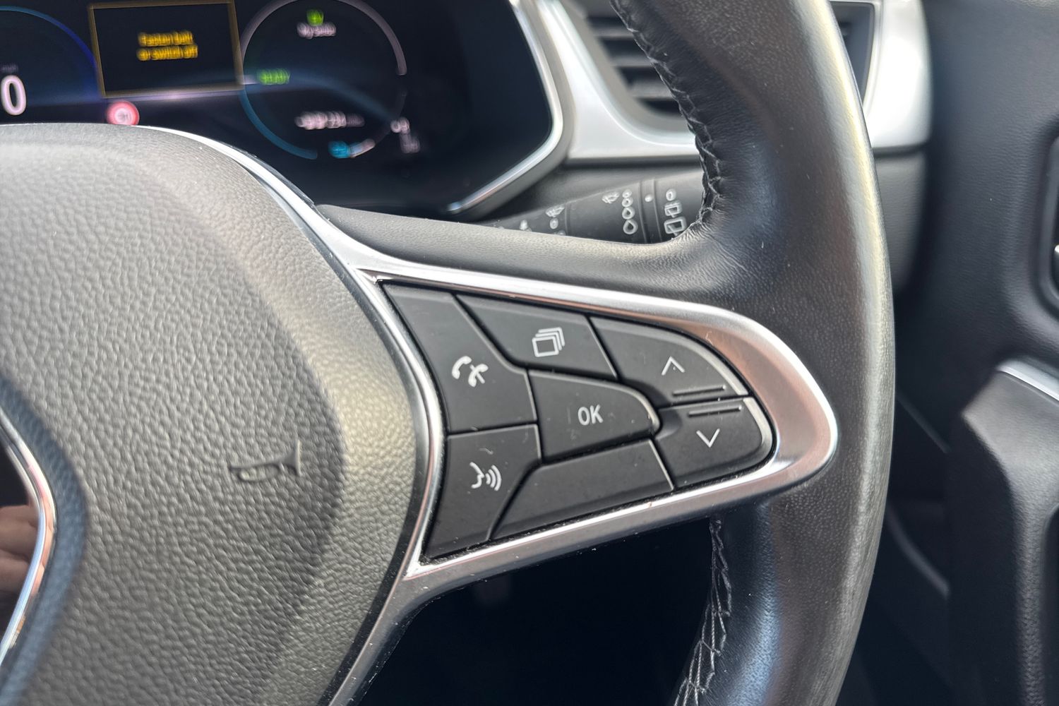 Used Renault Captur 2021 for sale - 77293373: Photo 22