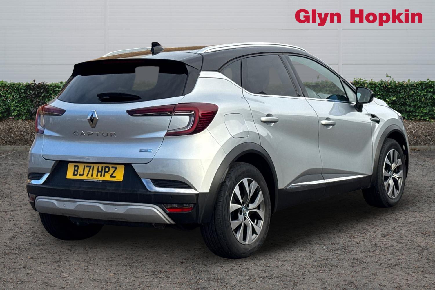 Used Renault Captur 2021 for sale - 77293373: Photo 3