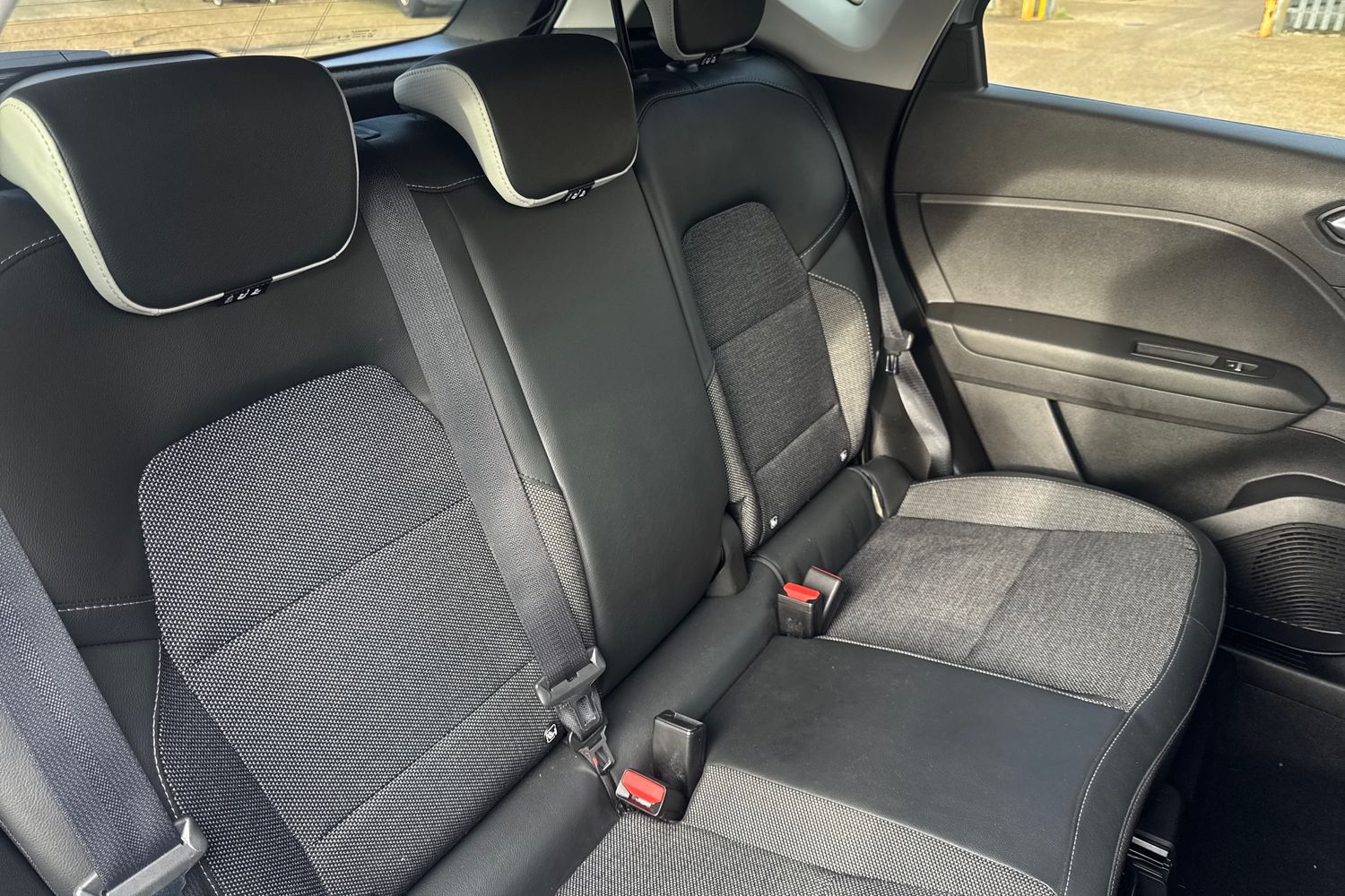 Used Renault Captur 2021 for sale - 77293373: Photo 30