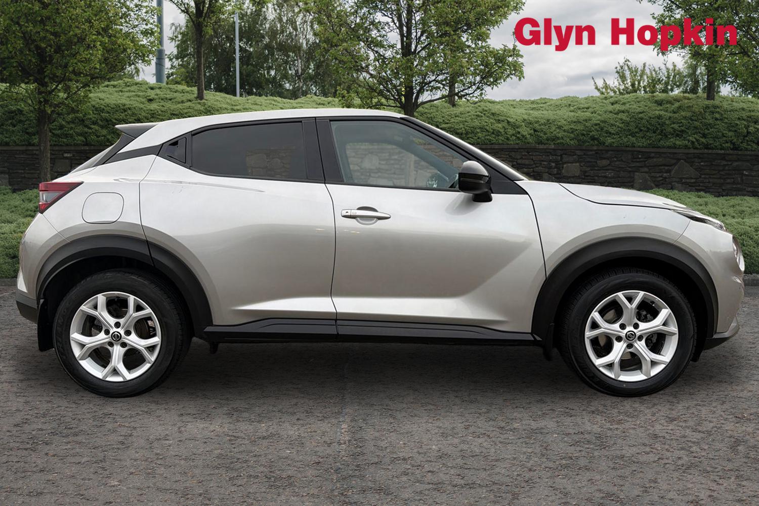 Used Nissan Juke 2021 for sale - 76338731: Photo 2