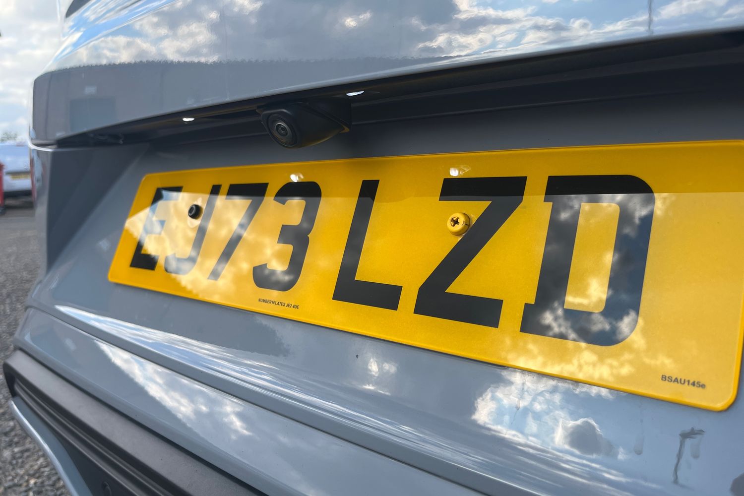 Vehicle 27