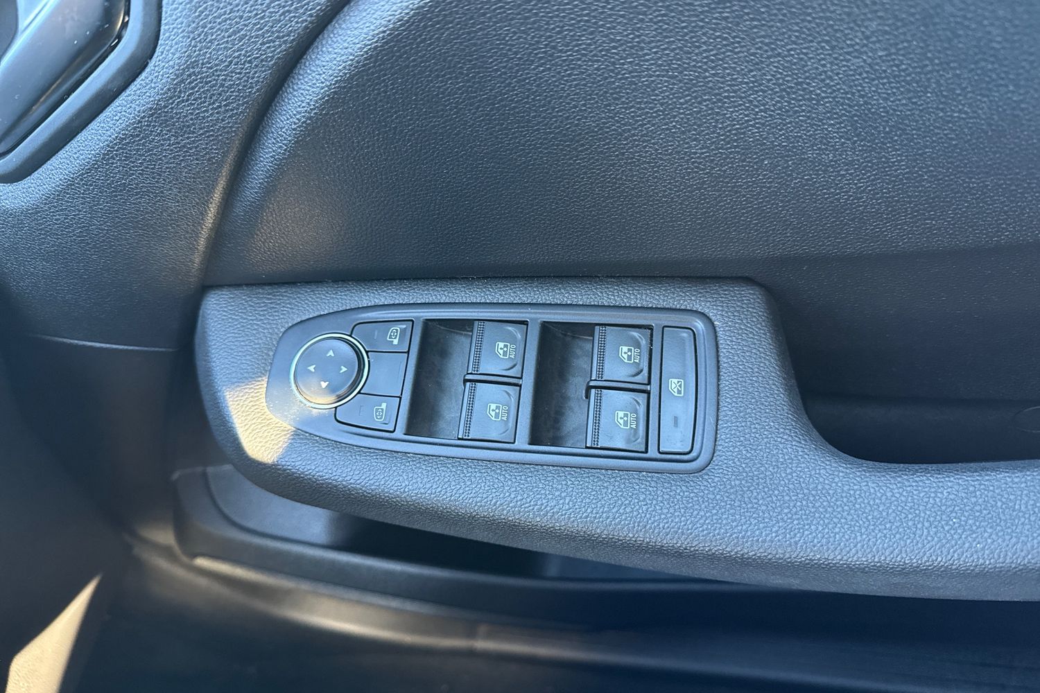 Used Renault Clio 2022 for sale - 76104316: Photo 16