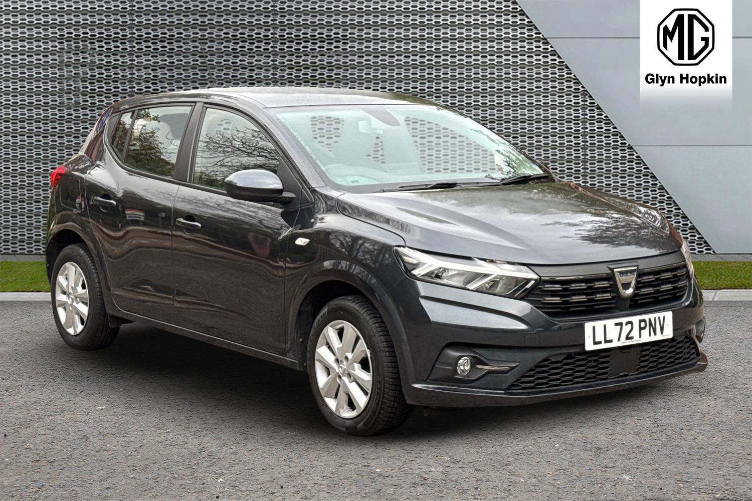 Used Dacia Sandero 2022 for sale - 76018122: Photo 1