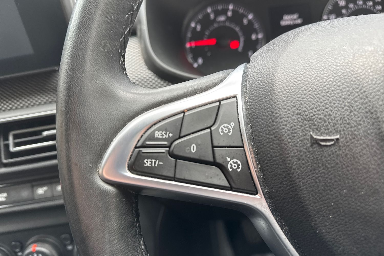 Used Dacia Sandero 2022 for sale - 76018122: Photo 21