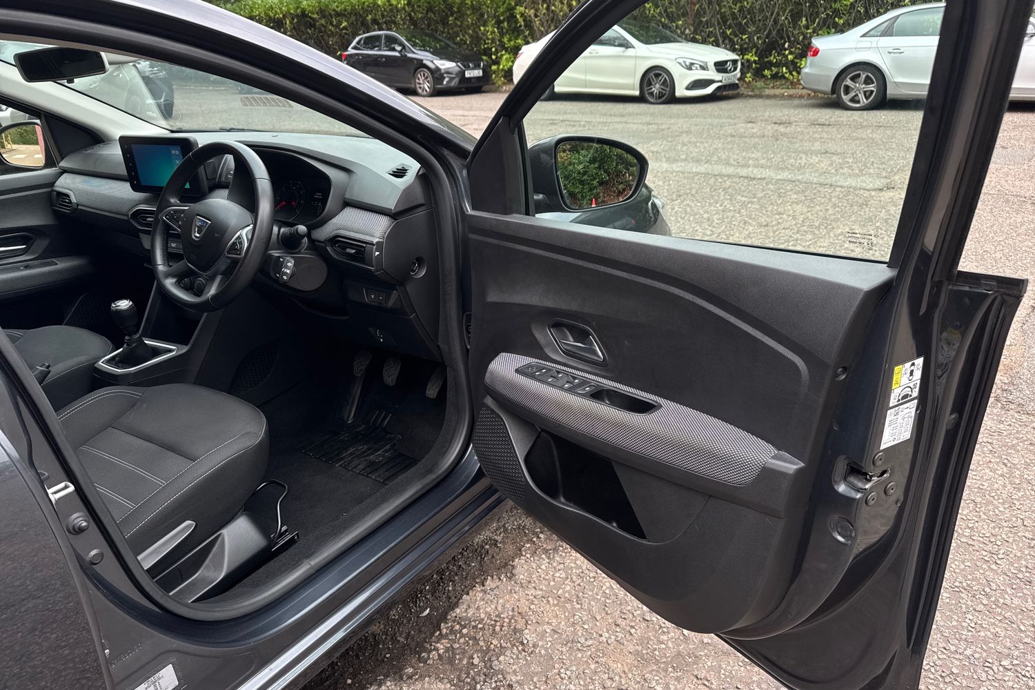 Used Dacia Sandero 2022 for sale - 76018122: Photo 33