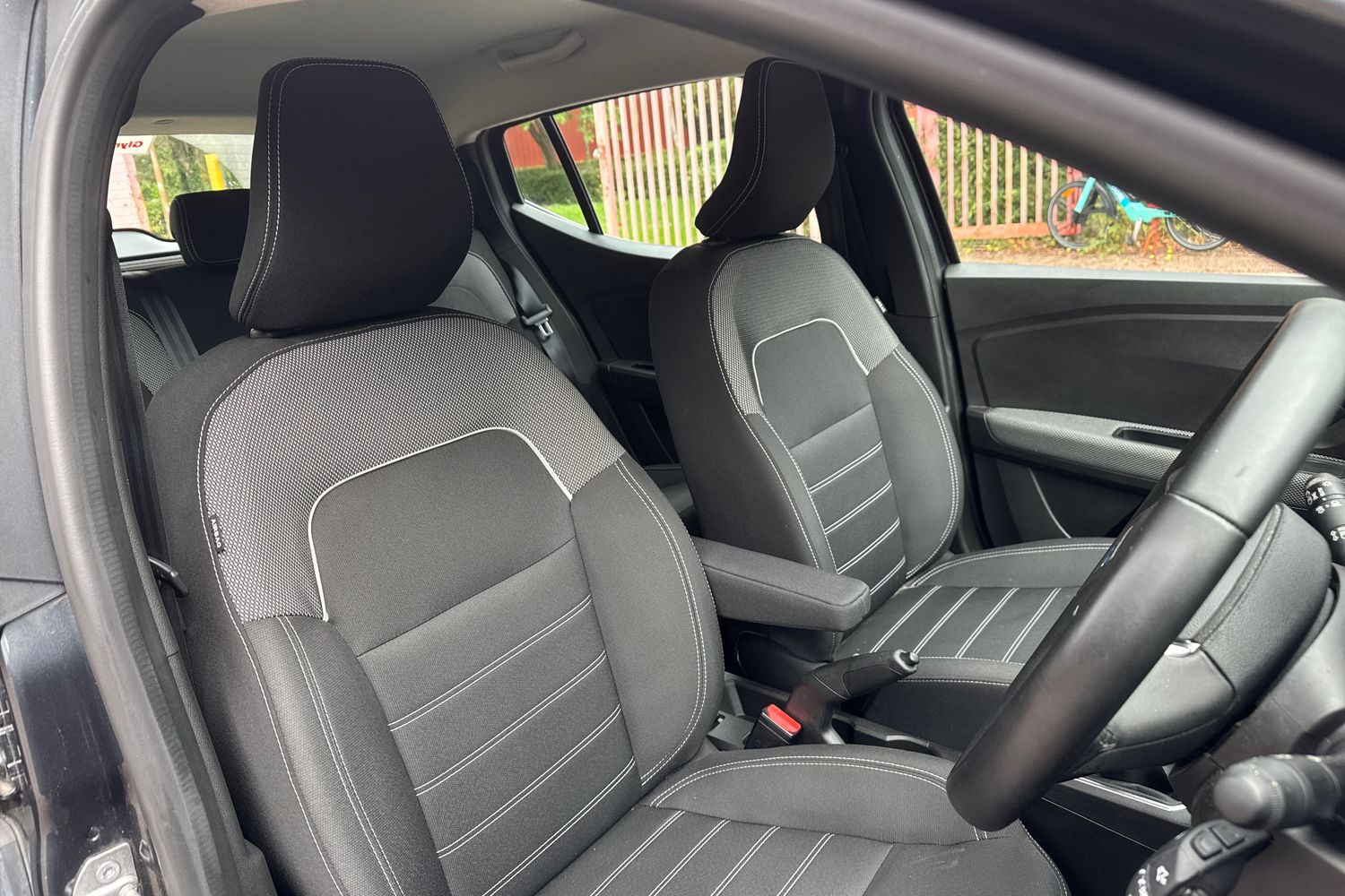Used Dacia Sandero 2022 for sale - 76018122: Photo 37