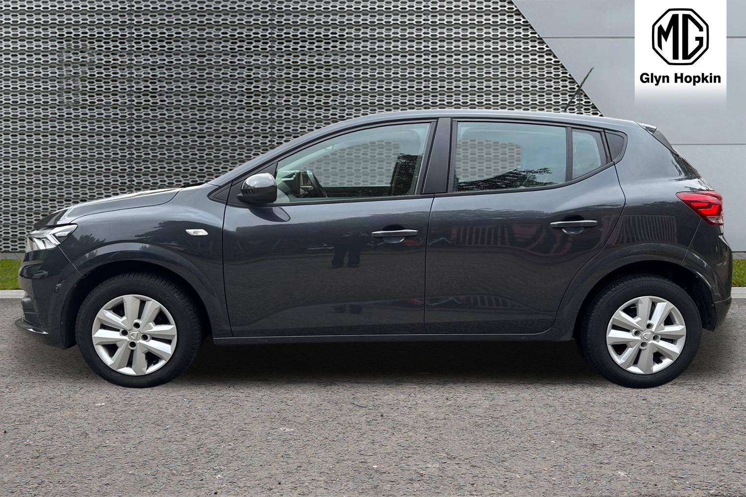Used Dacia Sandero 2022 for sale - 76018122: Photo 6