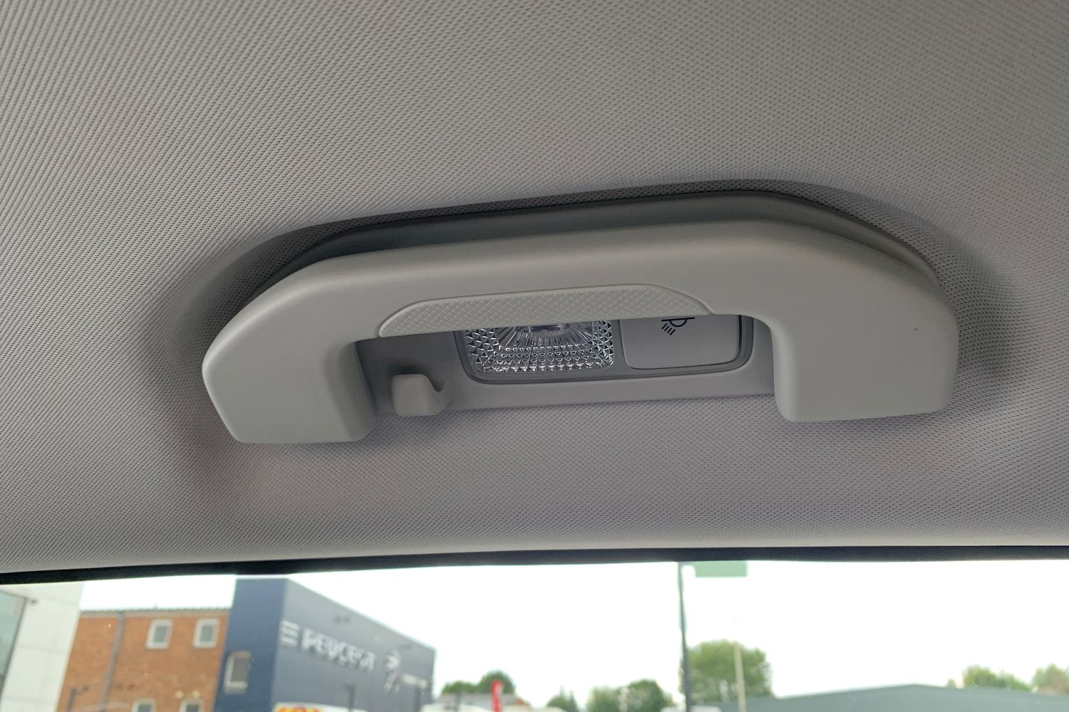 Vehicle 28