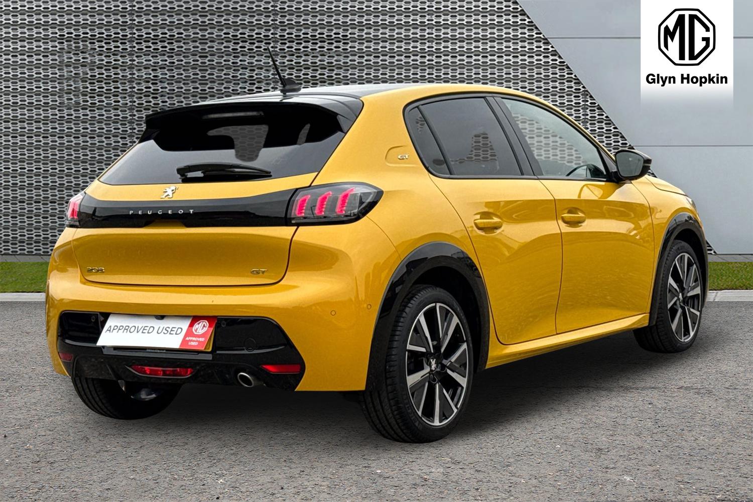 Used Peugeot 208 2022 for sale - 77099108: Photo 3