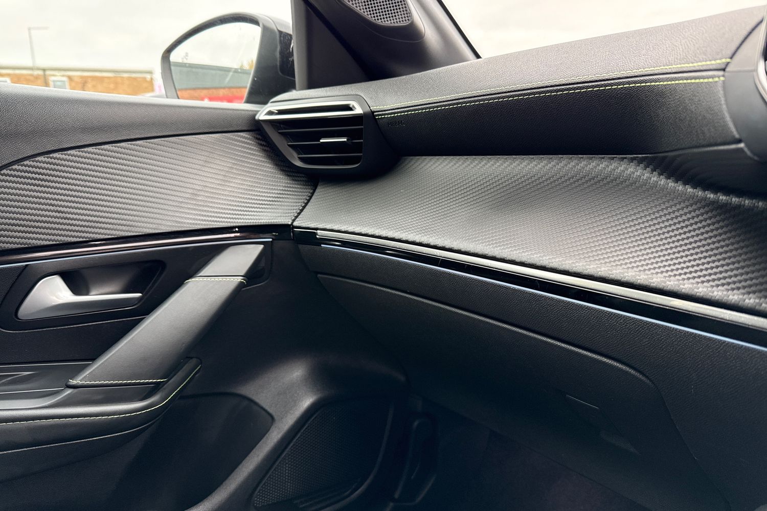 Used Peugeot 208 2022 for sale - 77099108: Photo 35