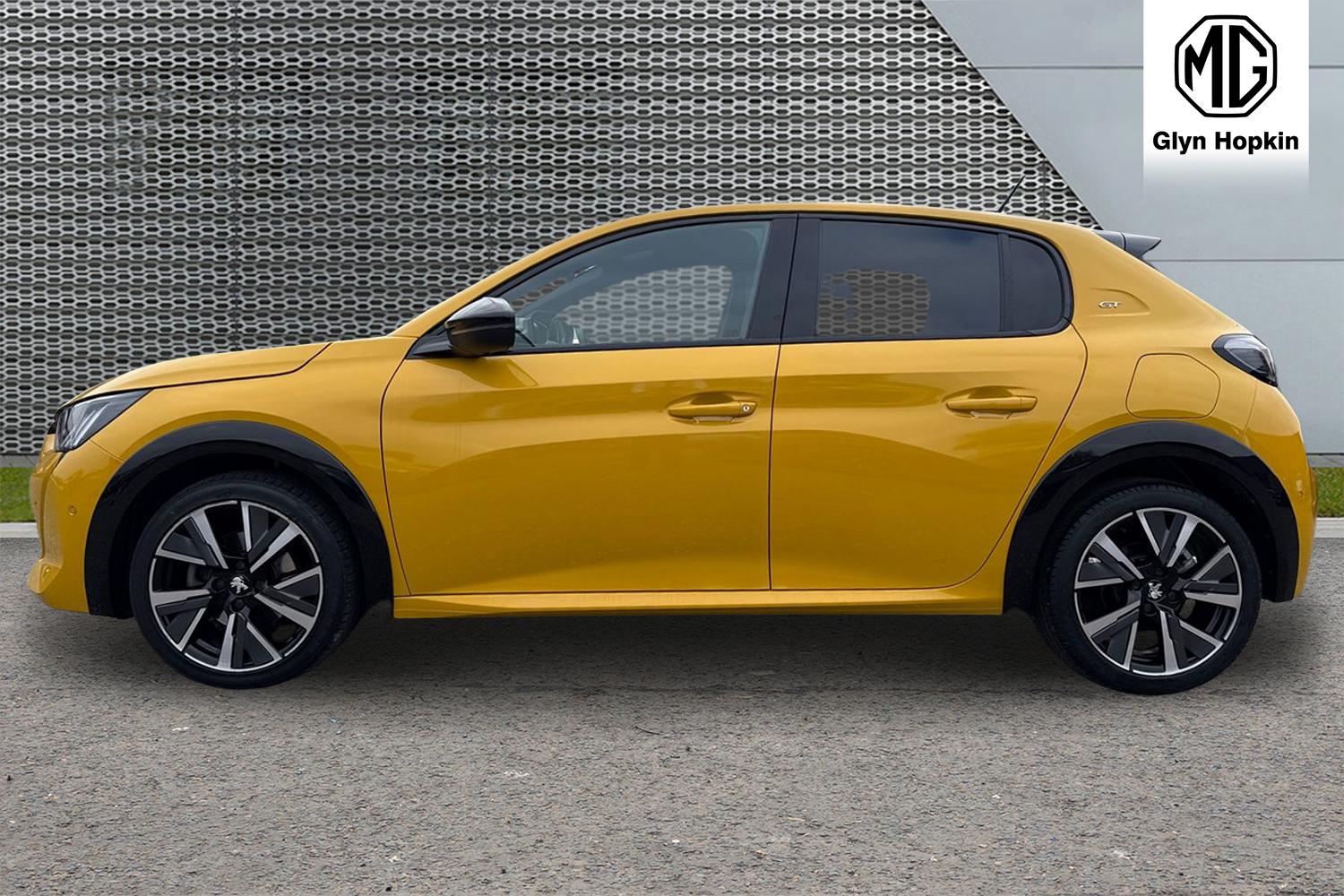 Used Peugeot 208 2022 for sale - 77099108: Photo 6