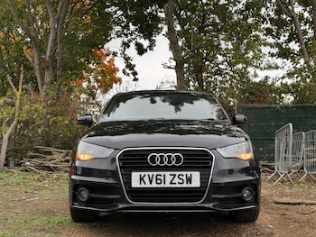 Used Audi A1 2011 for sale - 76330039: Photo