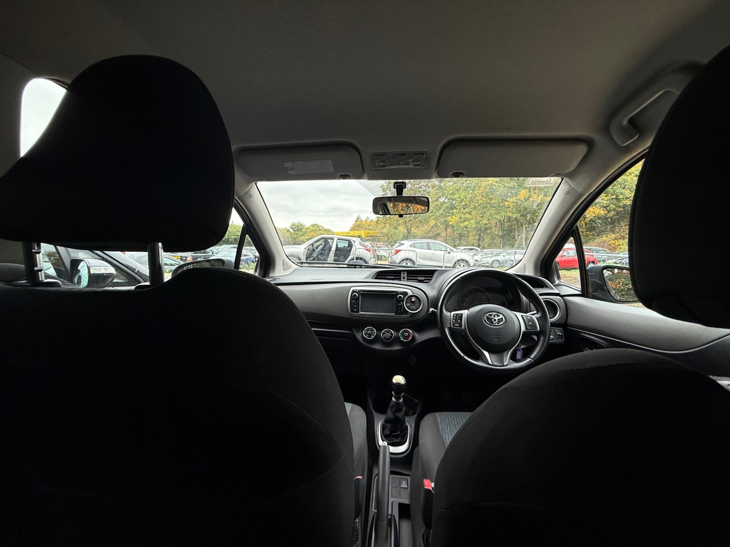 Used Toyota Yaris 2012 for sale - 76571401: Photo 15