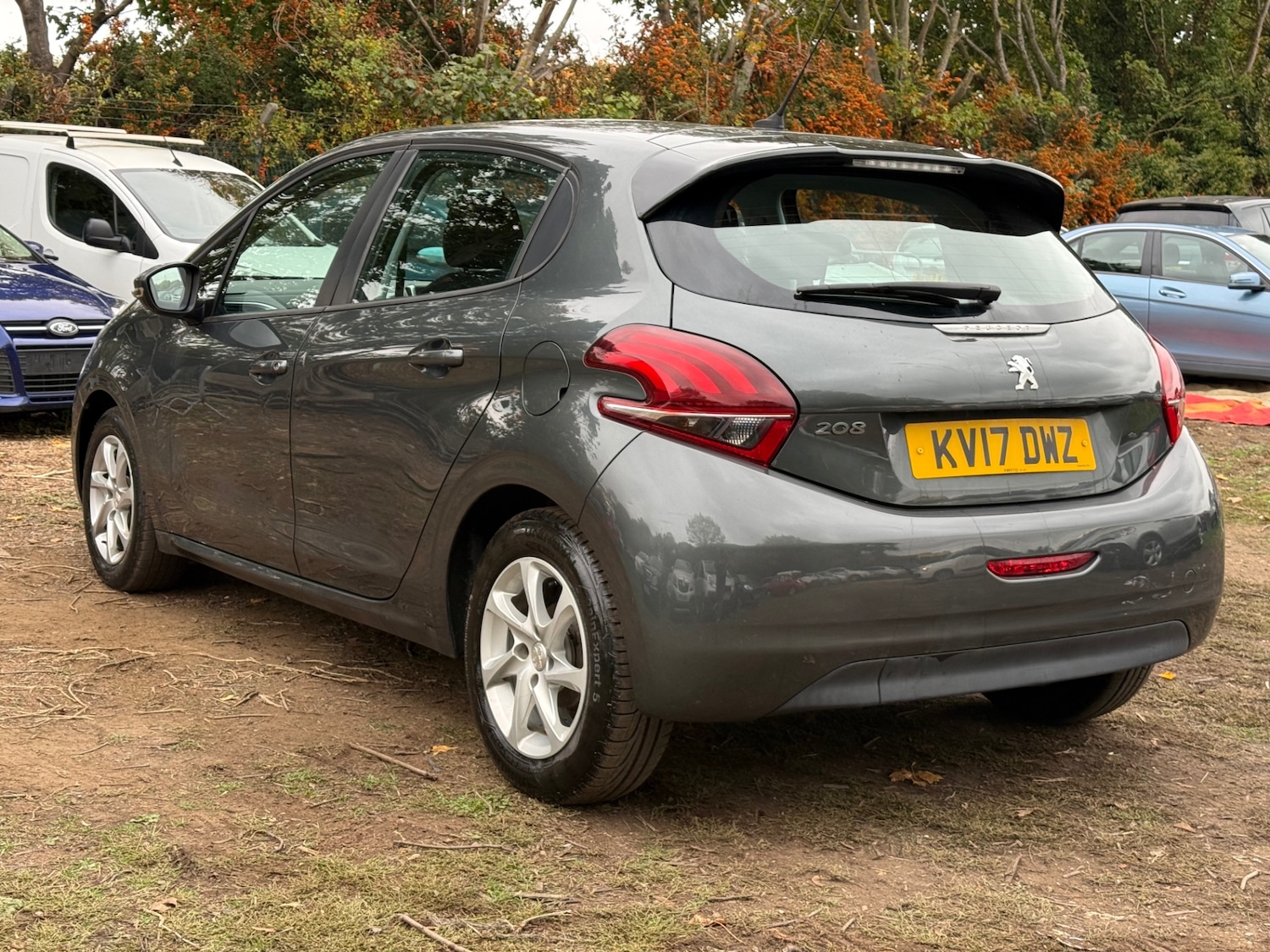 Used Peugeot 208 2017 for sale - 76330295: Photo 13