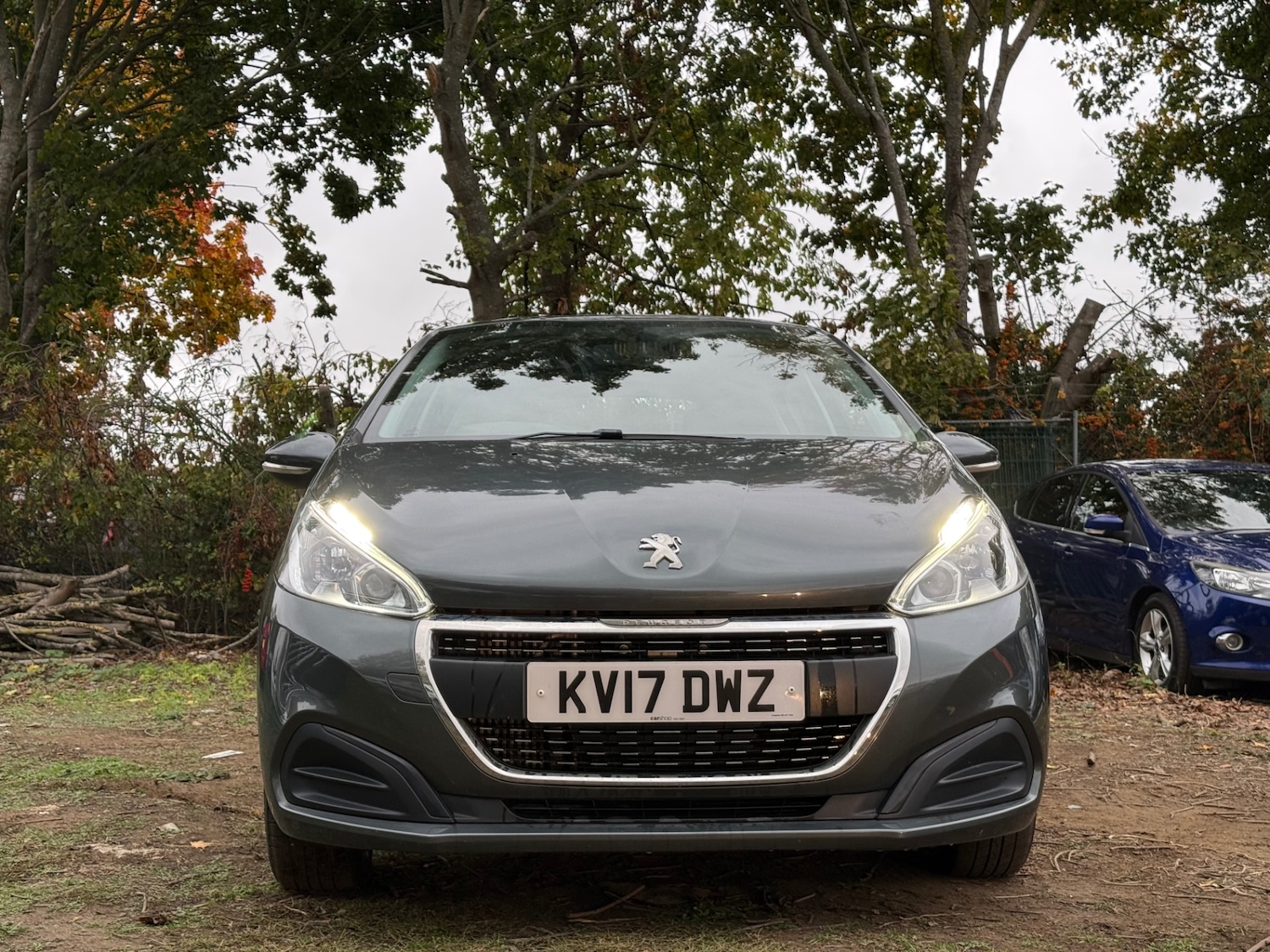 Used Peugeot 208 2017 for sale - 76330295: Photo 2