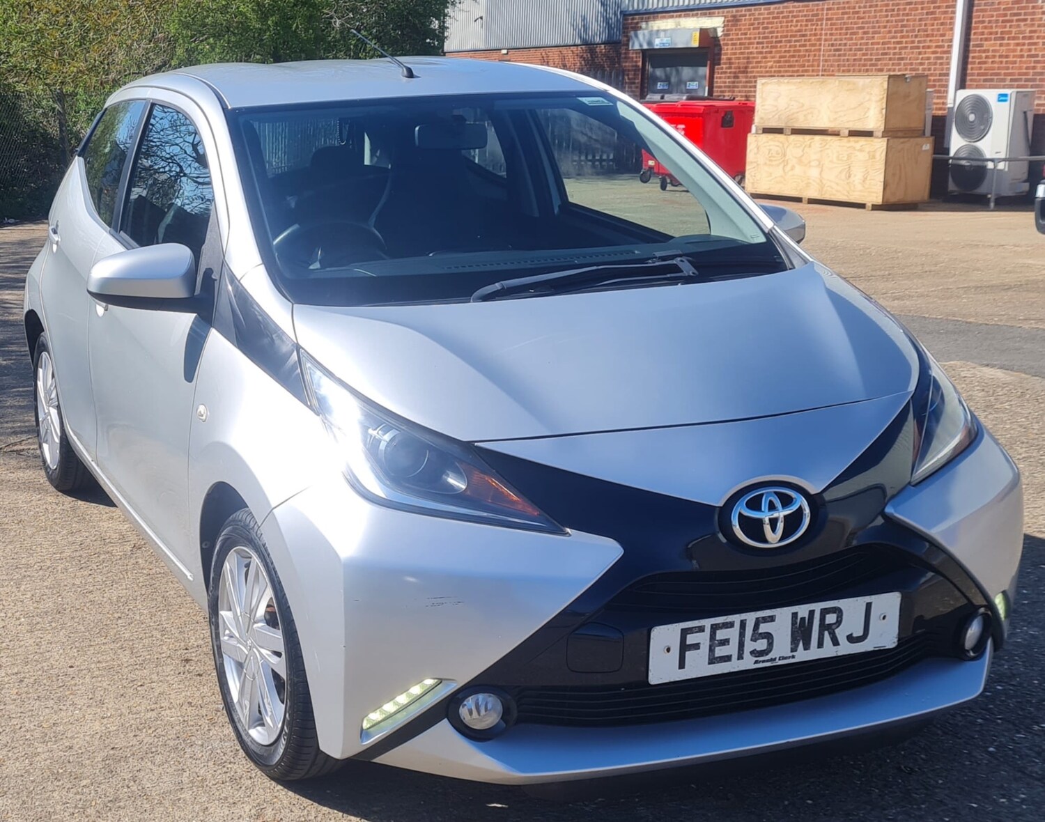 Used Toyota AYGO 2015 for sale - 76571405: Photo 14