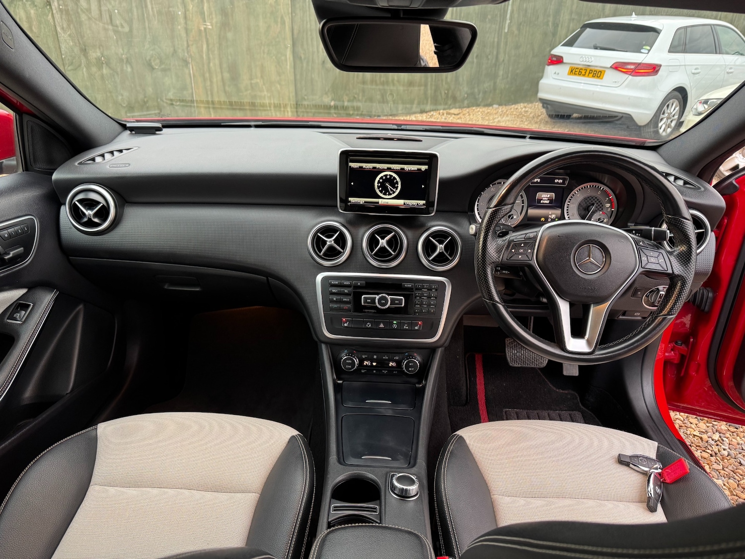 Used Mercedes-Benz A-Class 2015 for sale - 78125520: Photo 10