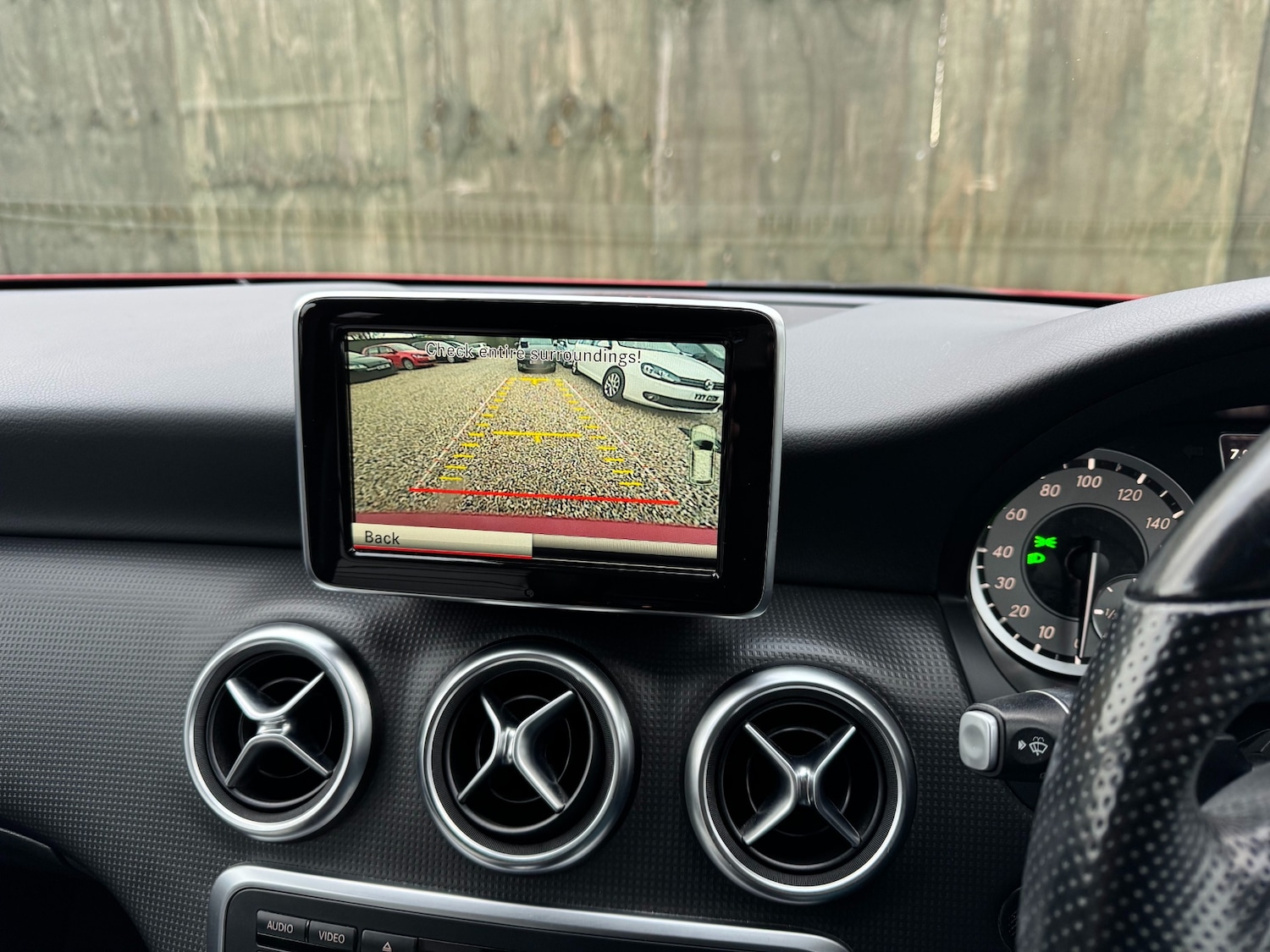 Used Mercedes-Benz A-Class 2015 for sale - 78125520: Photo 9