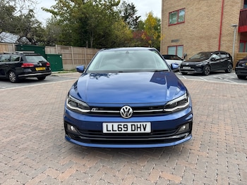 Used Volkswagen Polo 2019 for sale - 76220315: Photo 2