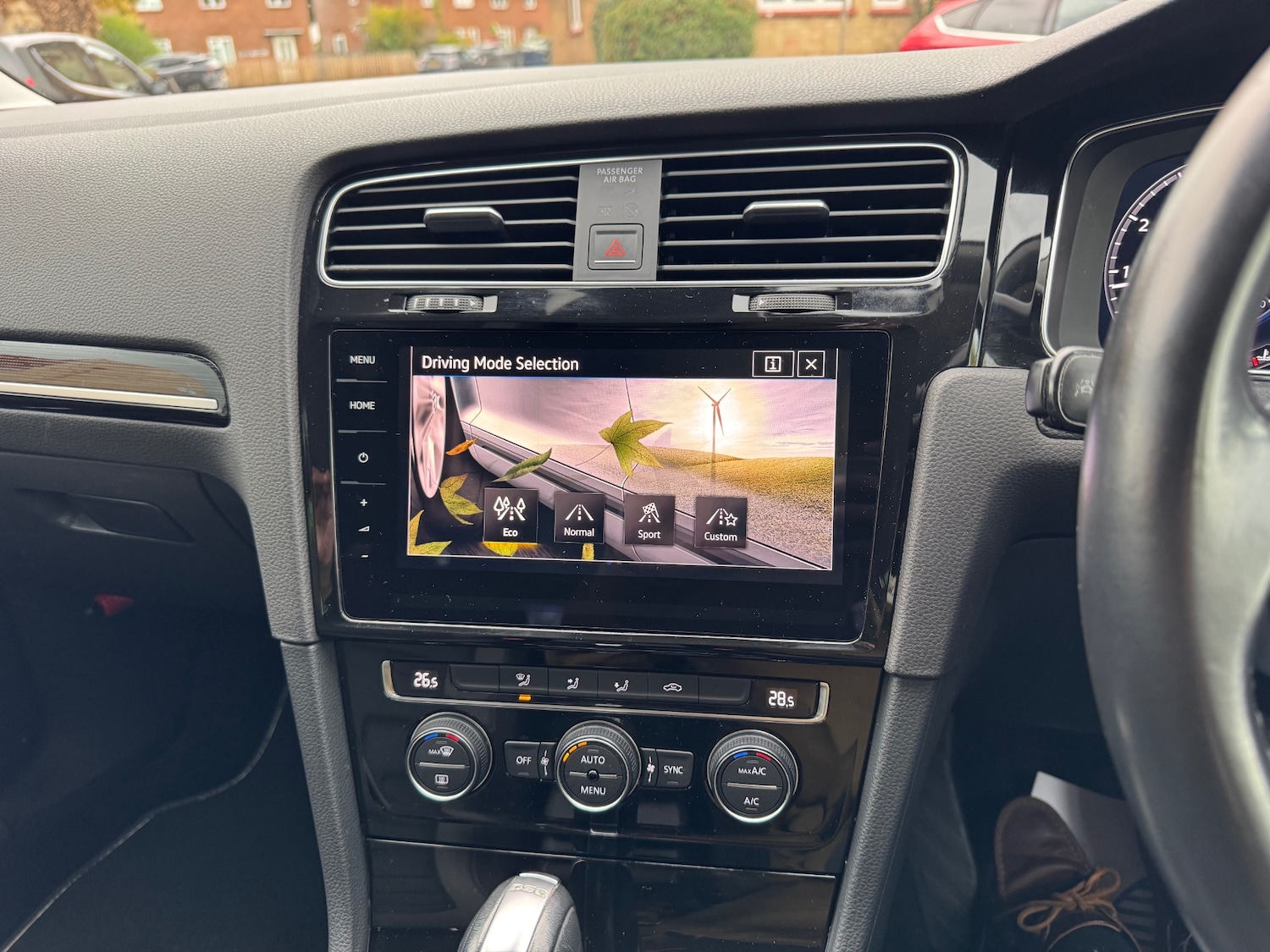 Used Volkswagen Golf 2017 for sale - 76317710: Photo 15