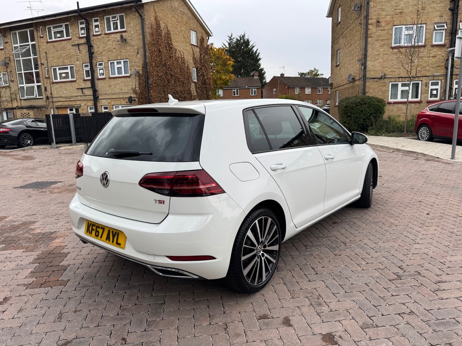Used Volkswagen Golf 2017 for sale - 76317710: Photo 7