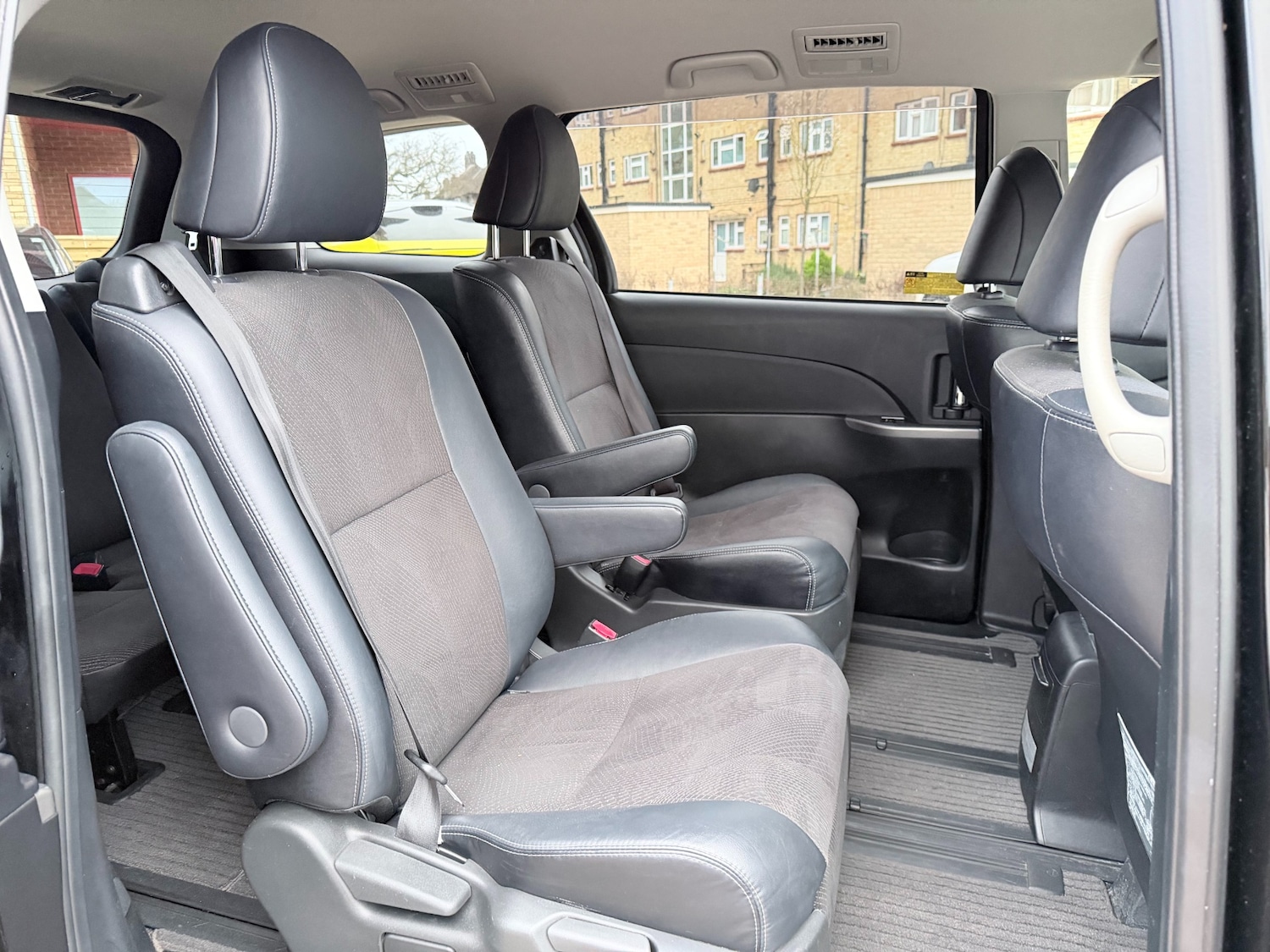 Used Toyota Estima 2013 for sale - 78066809: Photo 10