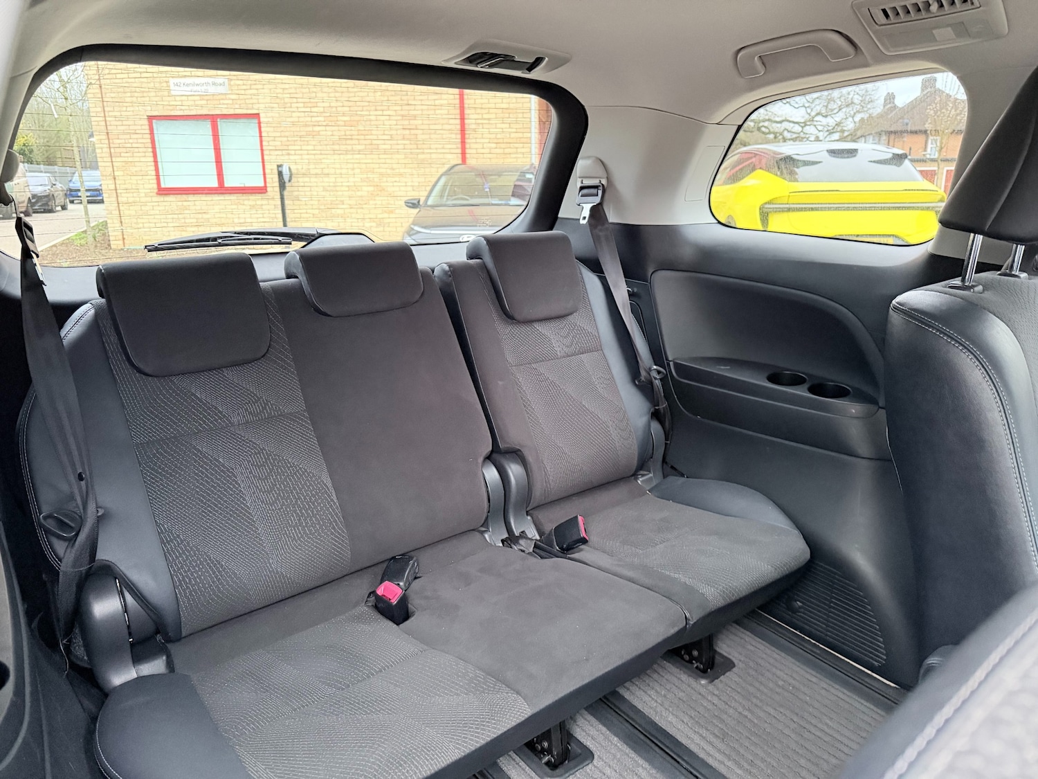 Used Toyota Estima 2013 for sale - 78066809: Photo 11